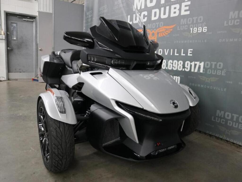 Can-Am Spyder RT 2022 à vendre