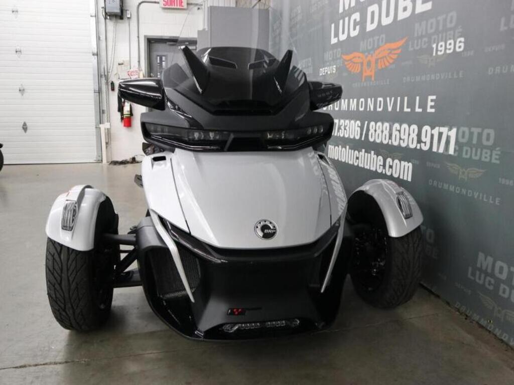 Can-Am Spyder RT 2022 à vendre