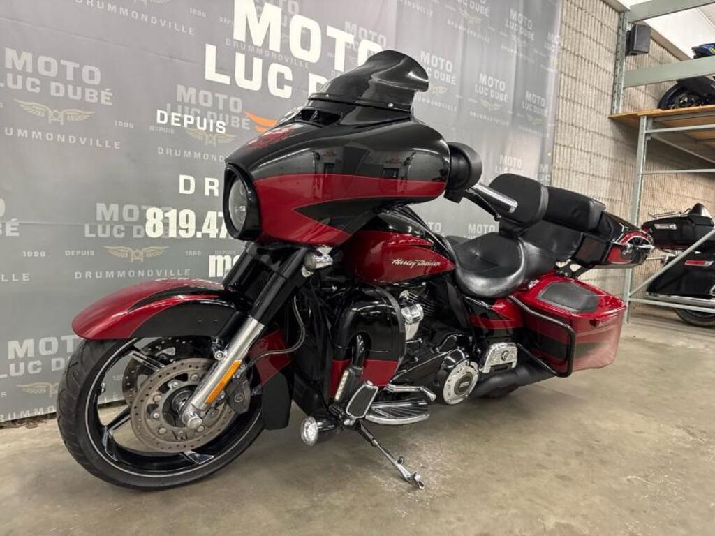 Harley-Davidson FLHXSE CVO Street Glide 2017 à vendre