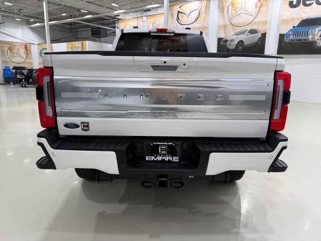 Ford F-250 LIMITED 6.7L CUIR TOIT NAV 4X4 2023 à vendre