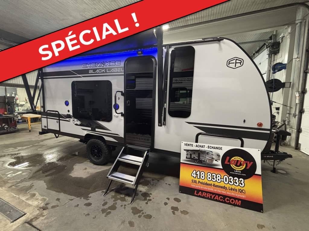 Wolf Pup 16FQWBL 2026