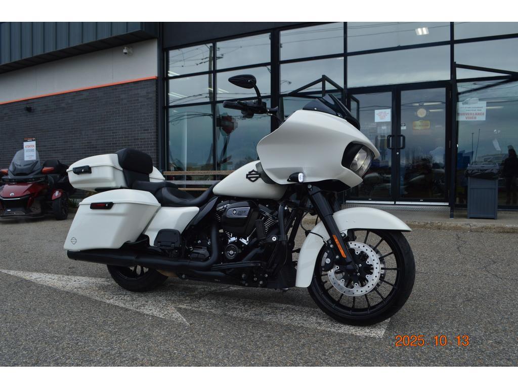 Harley-Davidson FLTRXS Road Glide Special 2018