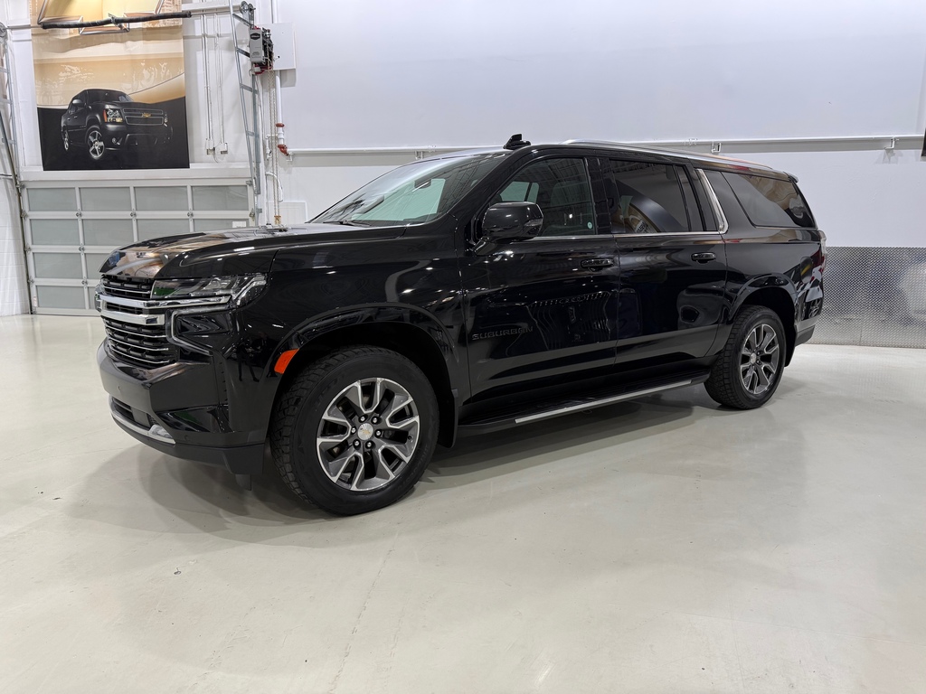 Chevrolet Suburban LT 7 PASSAGERS CUIR TOIT NAV 4X4 5.3L 2022