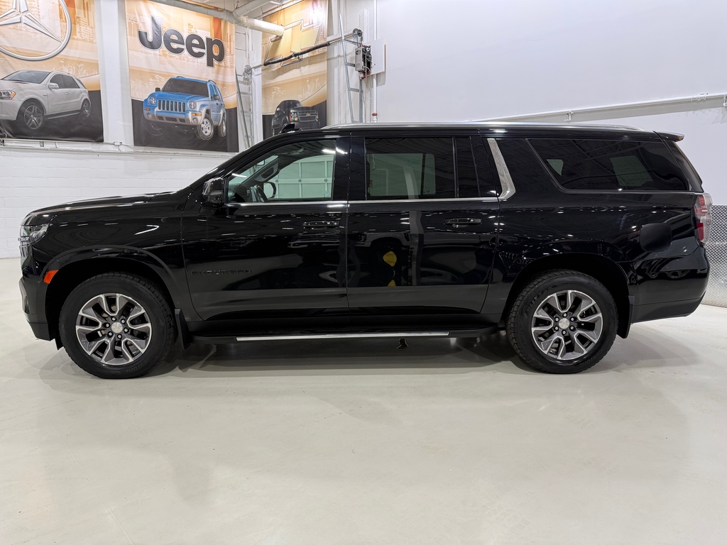 Chevrolet Suburban LT 7 PASSAGERS CUIR TOIT NAV 4X4 5.3L 2022 à vendre
