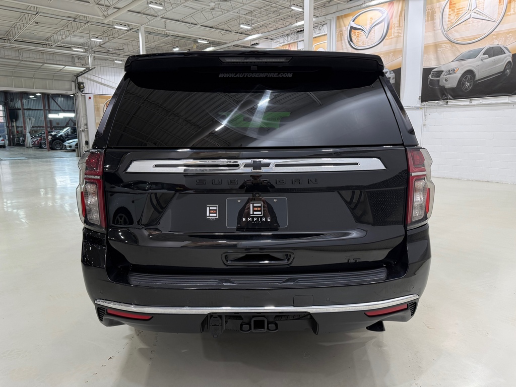 Chevrolet Suburban LT 7 PASSAGERS CUIR TOIT NAV 4X4 5.3L 2022 à vendre