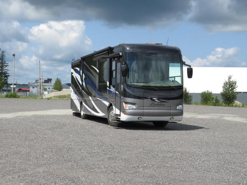 Forest River Berkshire 360FWS 2012