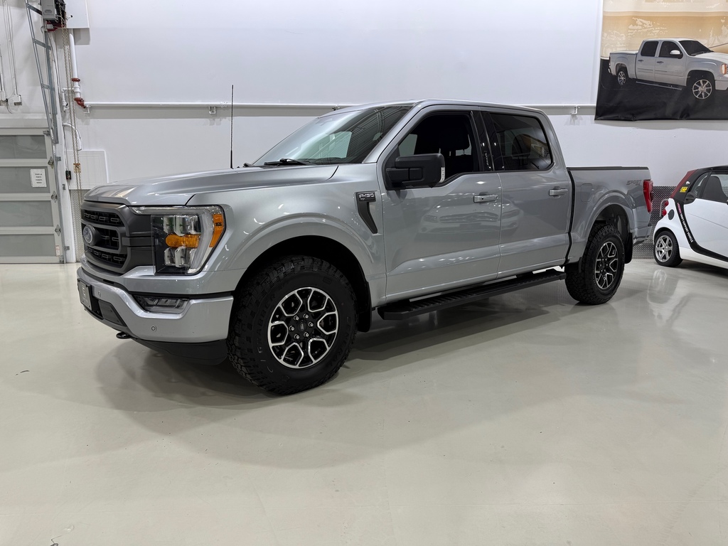 Ford F-150 XLT 2.7L ECOBOOST 325HP 4X4 CAMÉRA DE RECUL ÉCRAN 2023
