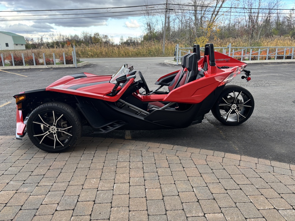 Polaris Slingshot 2015 à vendre