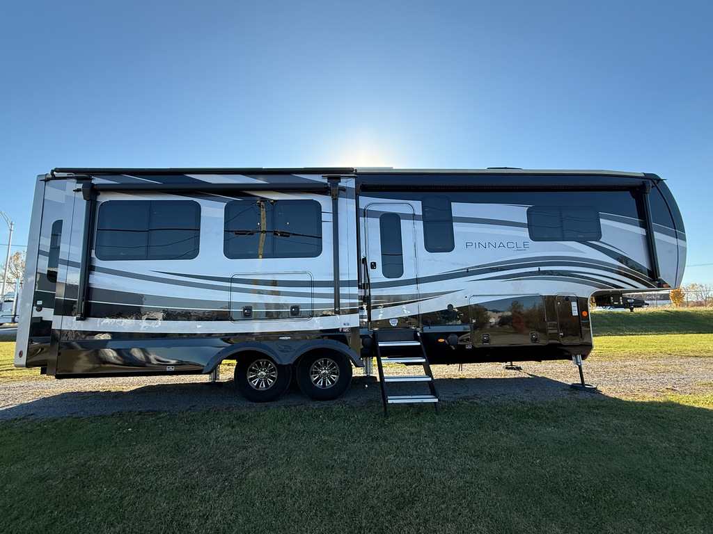 Jayco Pinnacle 2022 à vendre