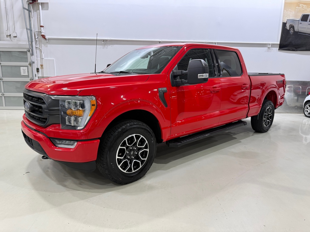 Ford F-150 3.5L ECOBOOST V6 400 HP 10 VITESSES 4X4 BOÎTE 6.5 2022