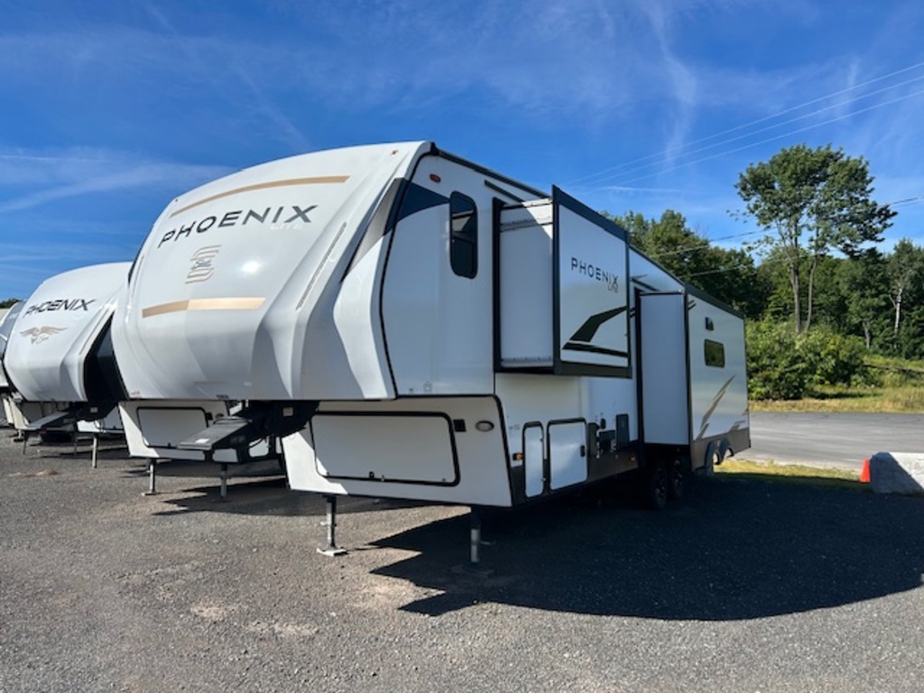 Forest River Phoenix 2025