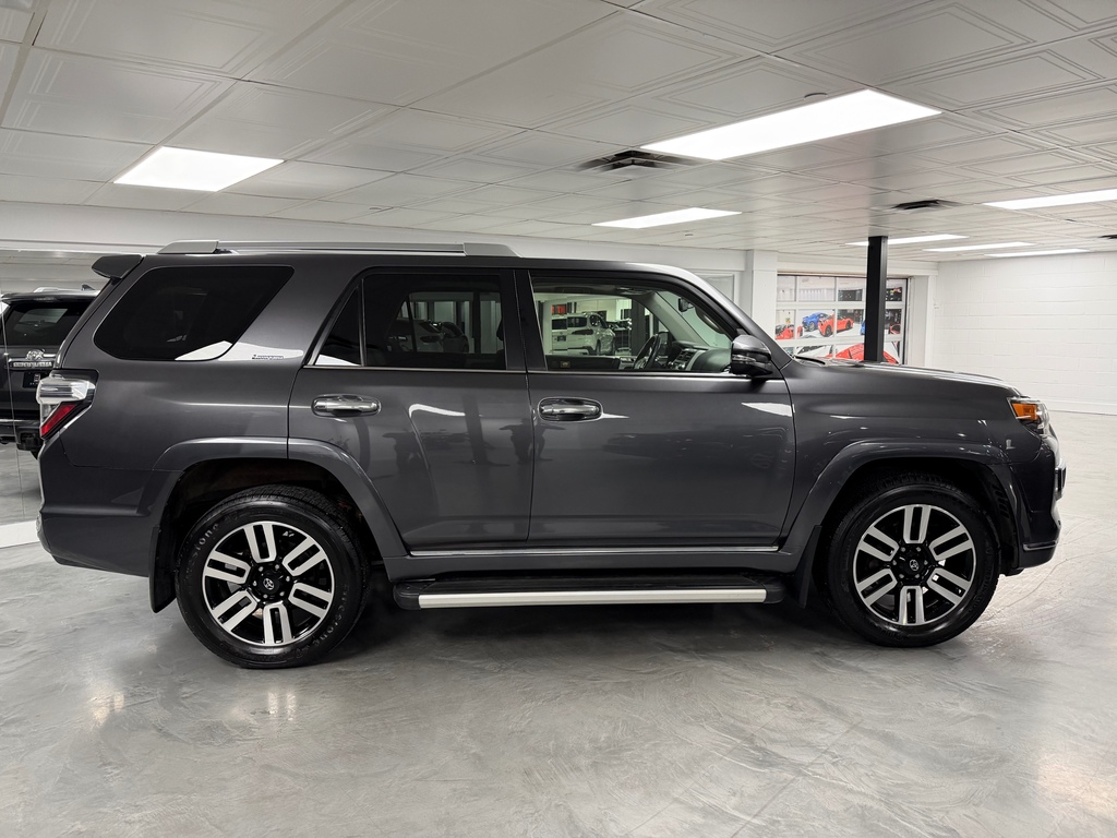 Toyota 4Runner 4.0L 270HP V6 4X4 MARCHEPIEDS CUIR CAMÉRA DE RECUL 2017 à vendre