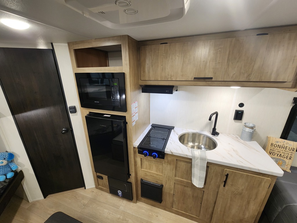 Wolf Pup 17LP 2026 à vendre