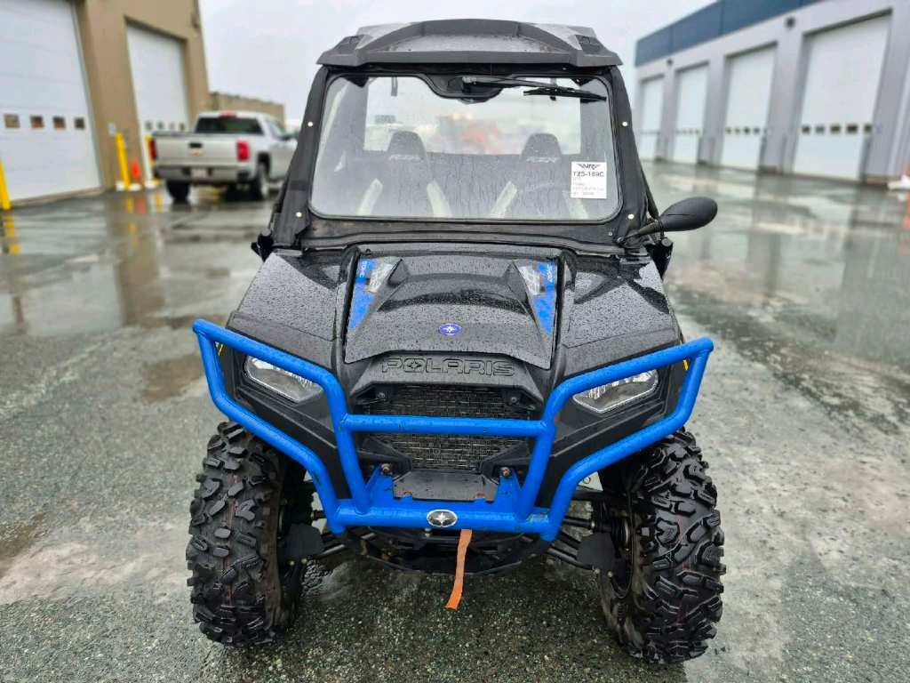 Polaris RZR 570 EPS 2015 à vendre