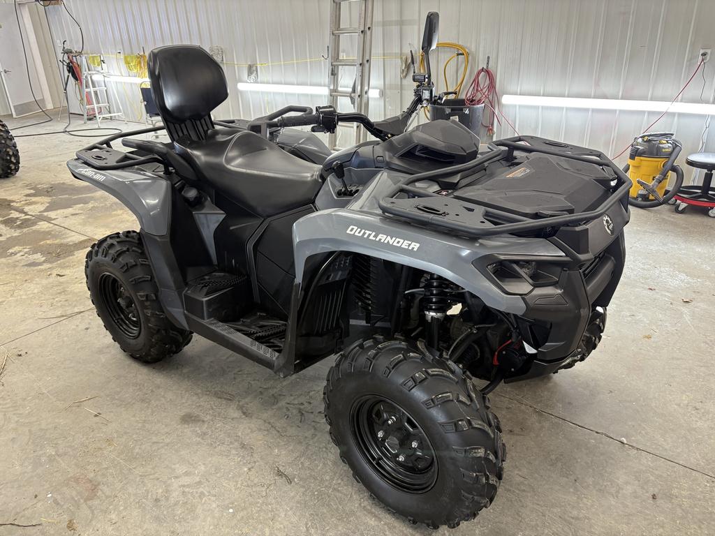 Can-Am OUTLANDER 700 MAX DPS 2025