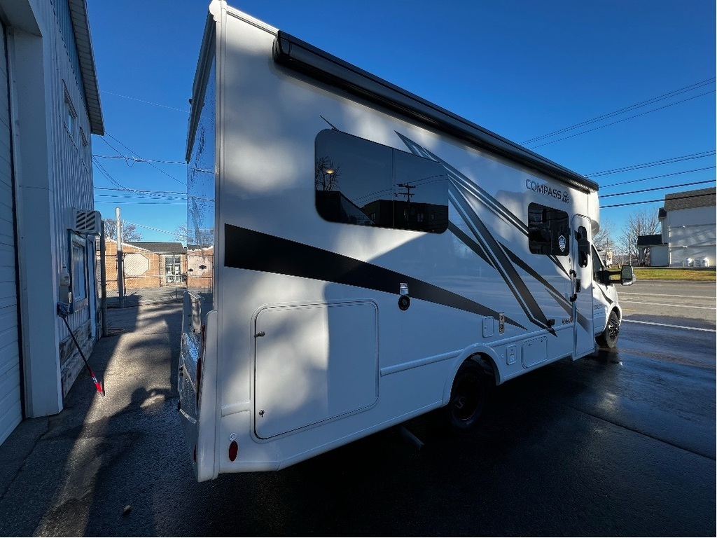 Thor Motor Coach Compass 2025 à vendre
