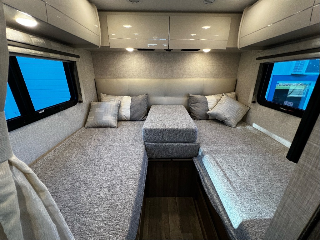 Thor Motor Coach Compass 2025 à vendre