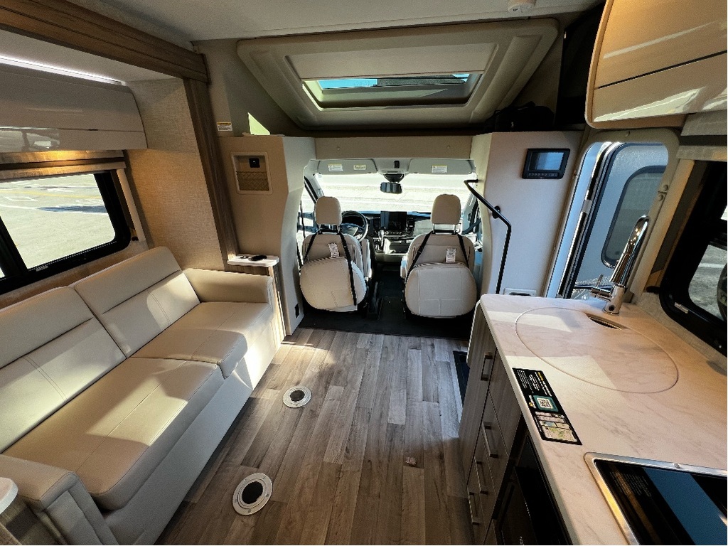 Thor Motor Coach Compass 2025 à vendre