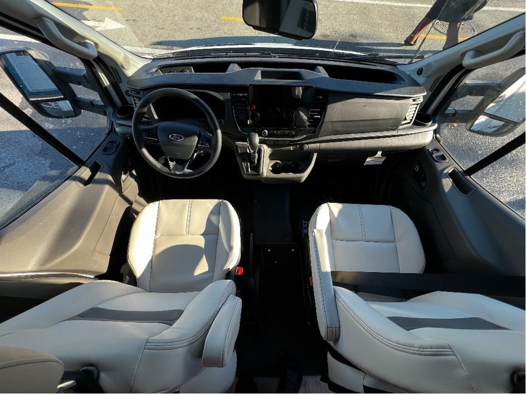 Thor Motor Coach Compass 2025 à vendre