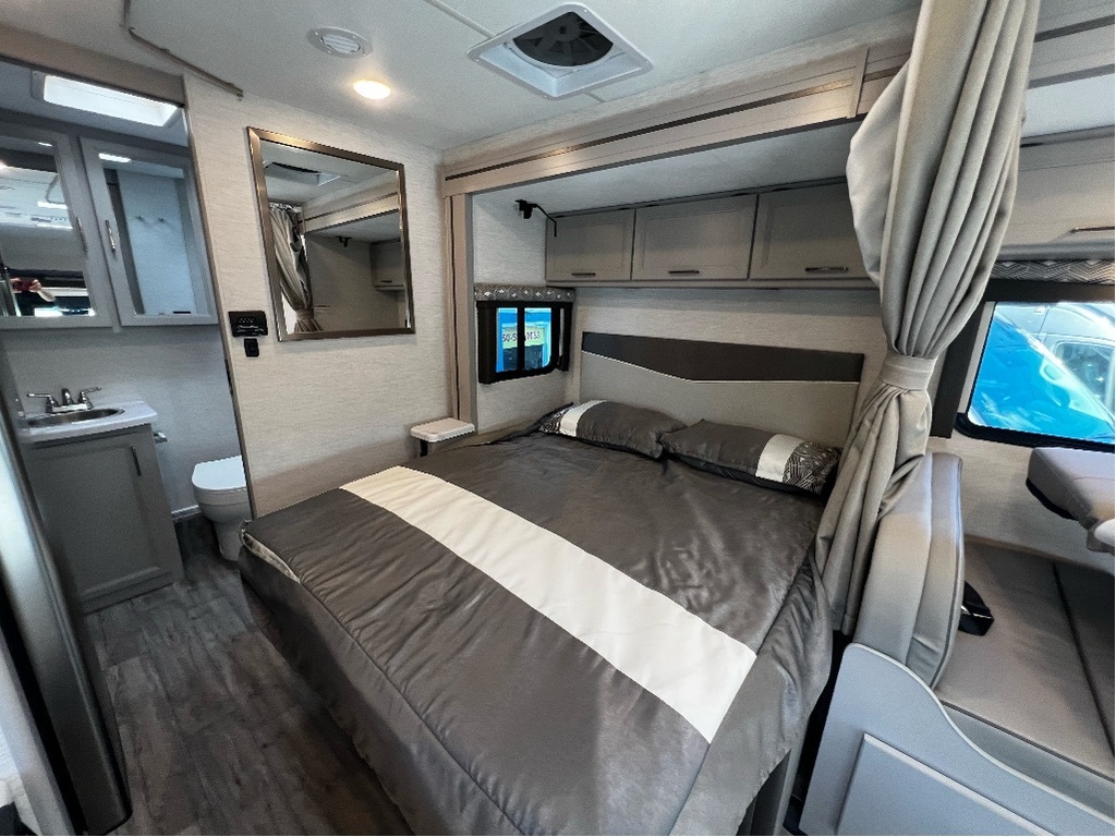 Thor Motor Coach Four Winds Sprinter 2024 à vendre