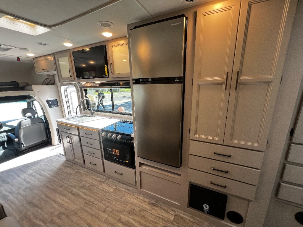 Thor Motor Coach Four Winds Sprinter 2024 à vendre