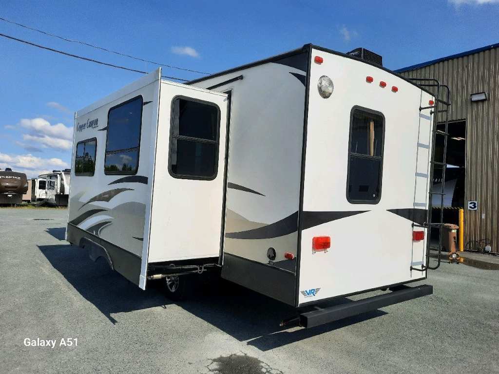 Keystone RV Sprinter copper canyon 275FWBH 2012 à vendre