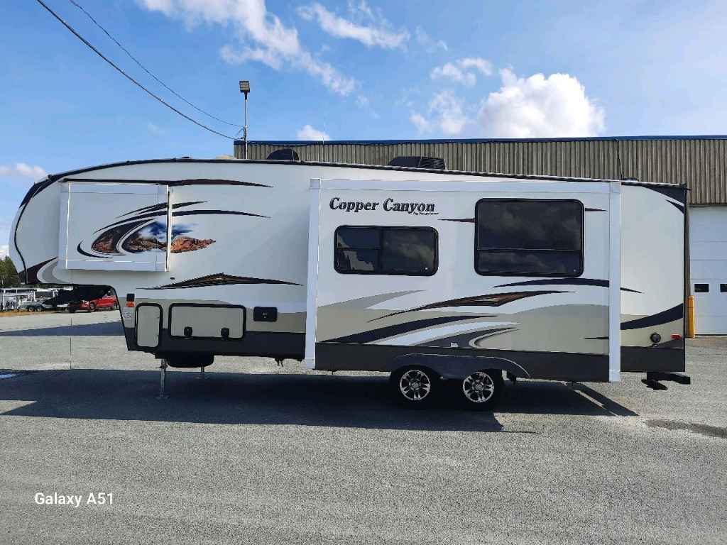 Keystone RV Sprinter copper canyon 275FWBH 2012 à vendre