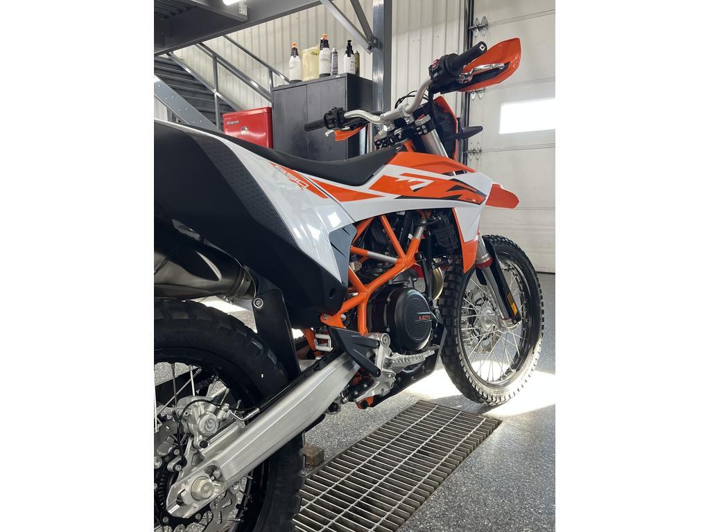 KTM 690 Enduro R 2026 à vendre