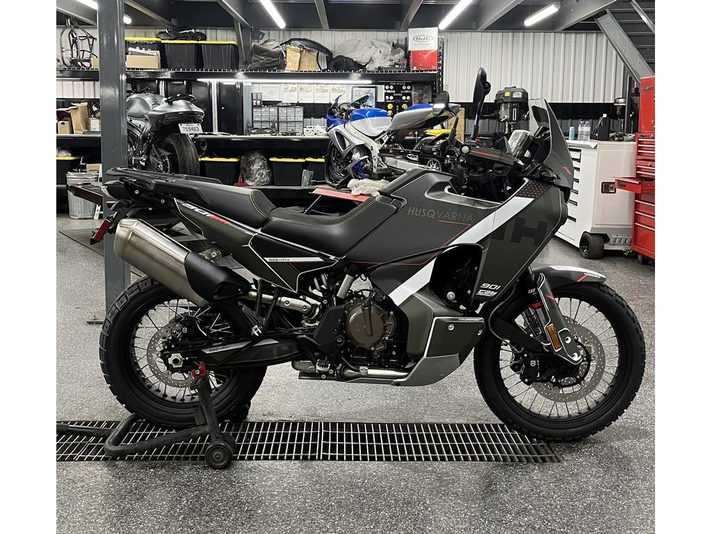 Husqvarna Norden 901 2025