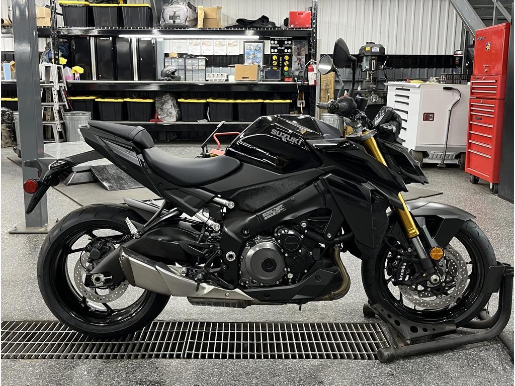 Suzuki GSX-S1000A 2025