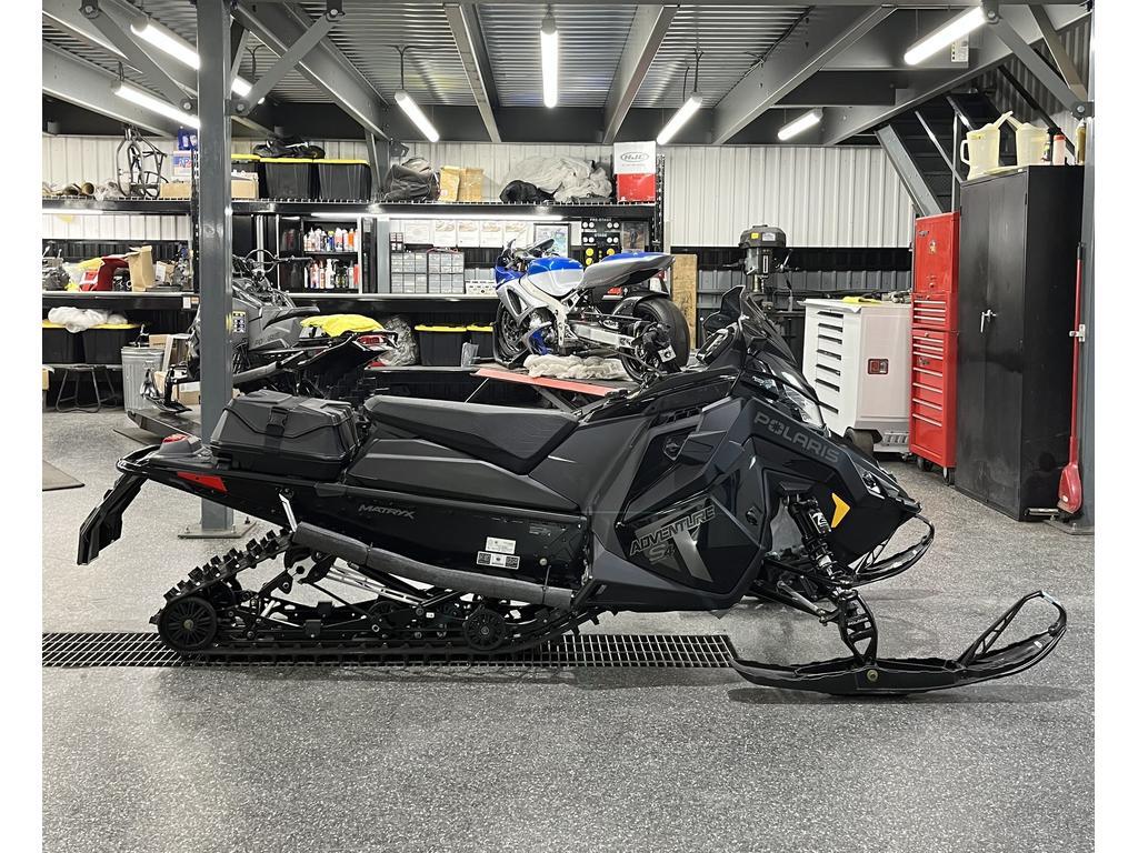 Polaris INDY AVENTURE S4 2023