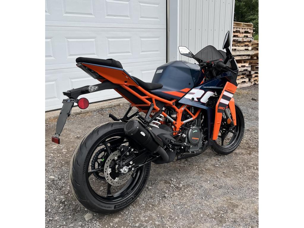 KTM RC 390 2024 à vendre