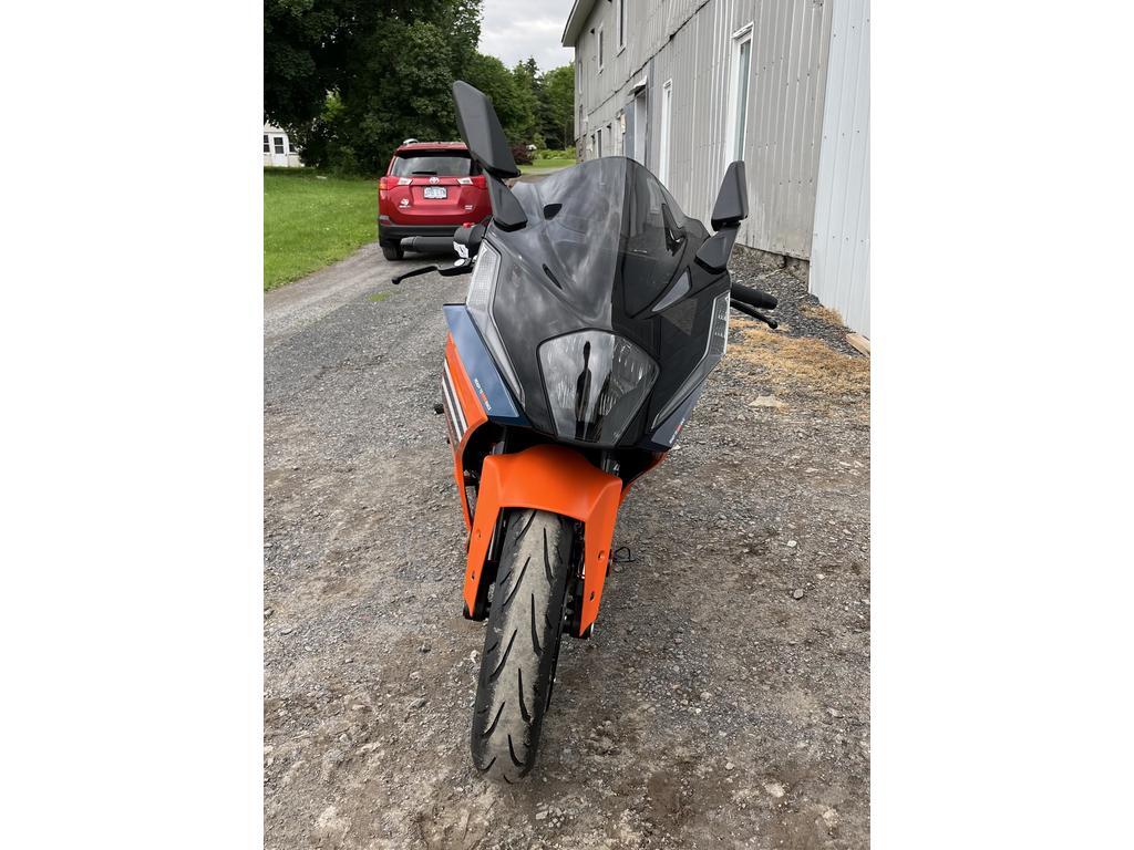 KTM RC 390 2024 à vendre