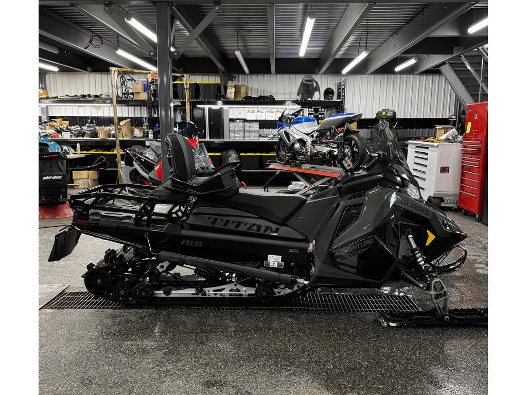 Polaris 650 Titan Adventure 155 2025