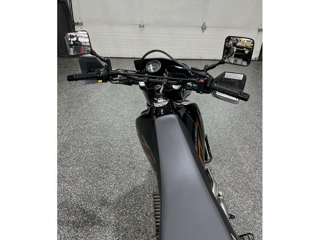 Suzuki DR650SE 2025 à vendre