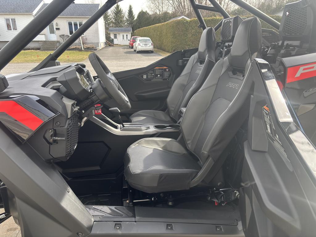 Polaris RZR PRO XP Ultimate 2025 à vendre