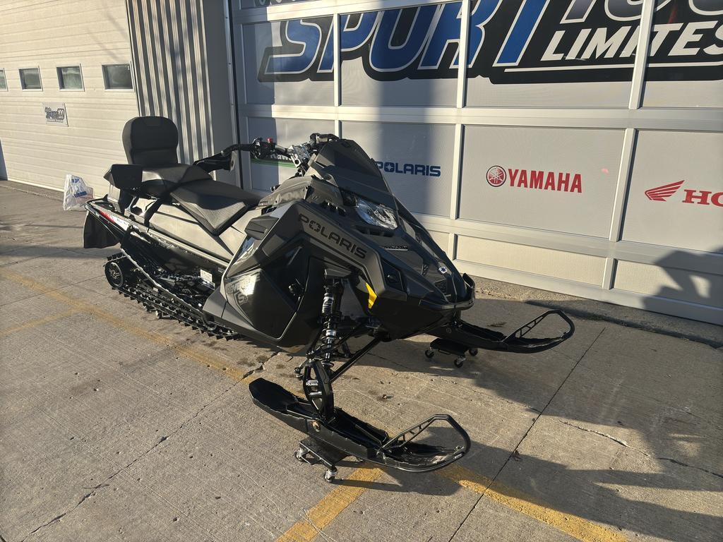Polaris Prostar S4 Indy Adventure 137 2025 à vendre