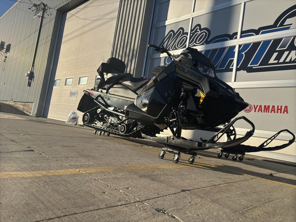 Polaris Prostar S4 Indy Adventure 137 2025 à vendre