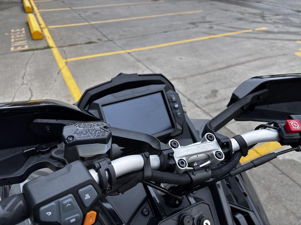 Polaris 850 SWITCHBACK ASSAULT 146 2025 à vendre