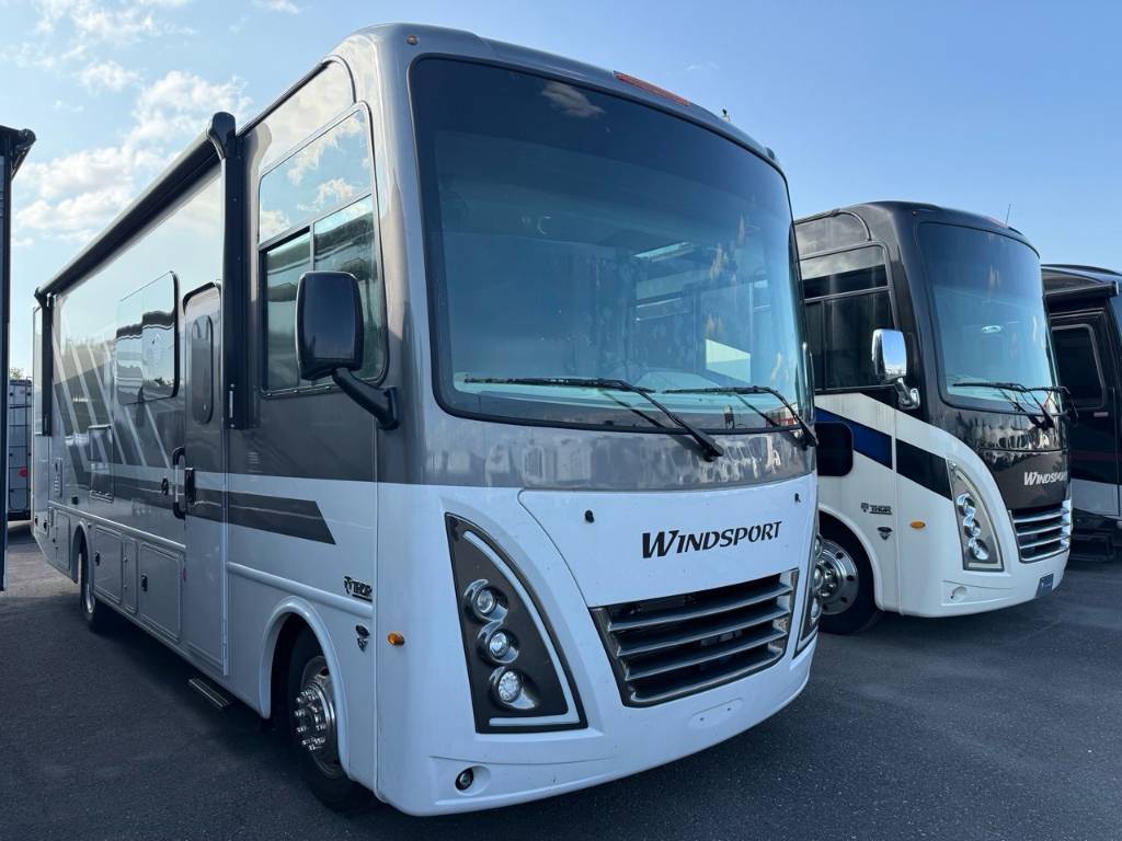 Thor Motor Coach Windsport 29L 2026