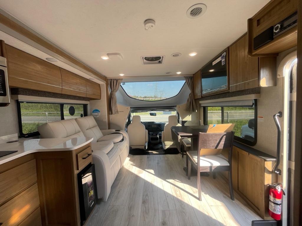 Coachmen Concord 321DSF ESSENCE 2025 à vendre