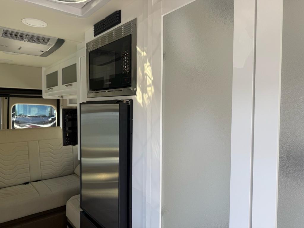 Coachmen Beyond 22C LITHIUM ESSENCE 2025 à vendre