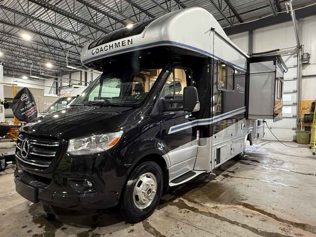 Coachmen Prism Elite 26RB DIESEL 2025 à vendre