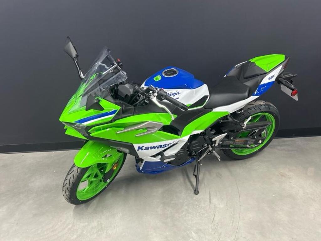 Kawasaki NINJA 500 SE 40e anniversaire 2024 à vendre