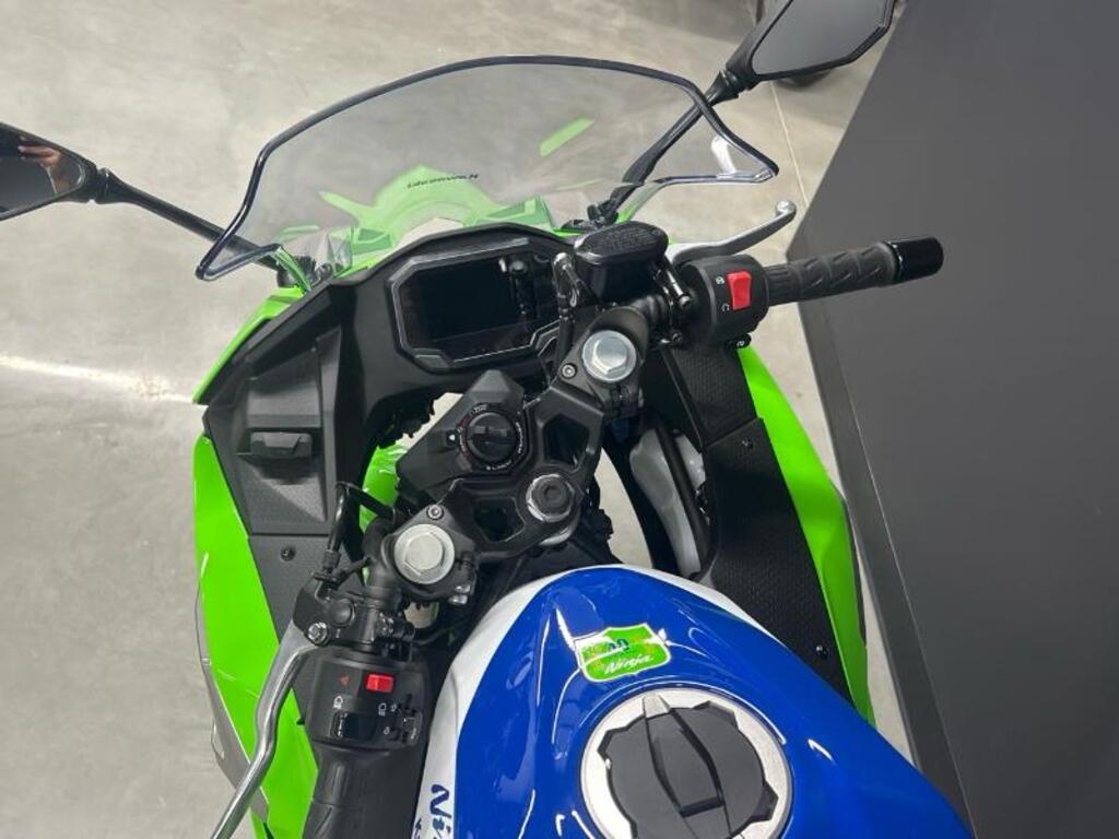 Kawasaki NINJA 500 SE 40e anniversaire 2024 à vendre