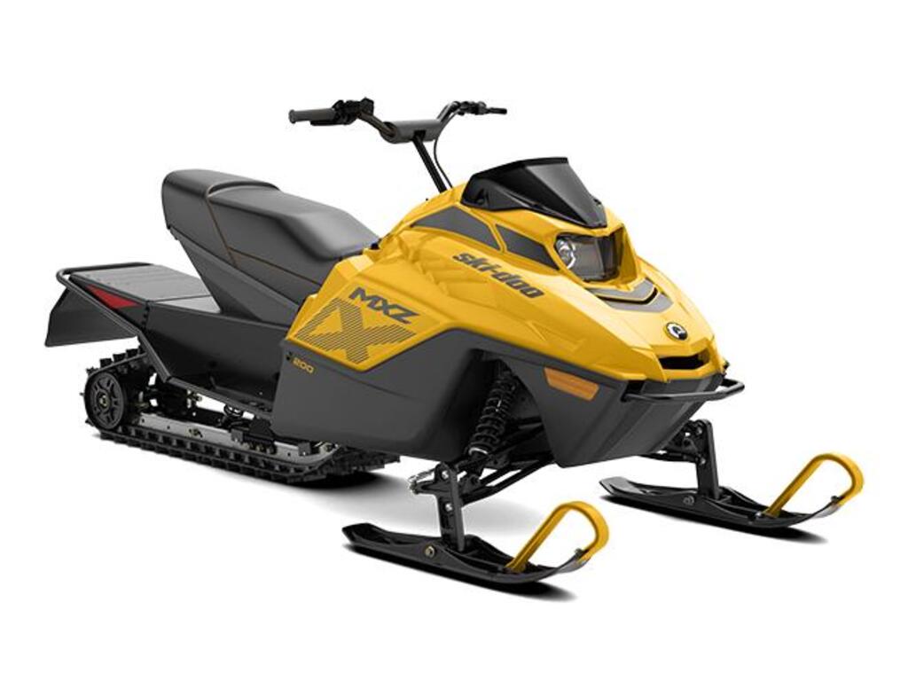 Ski-Doo MXZ 200 2026