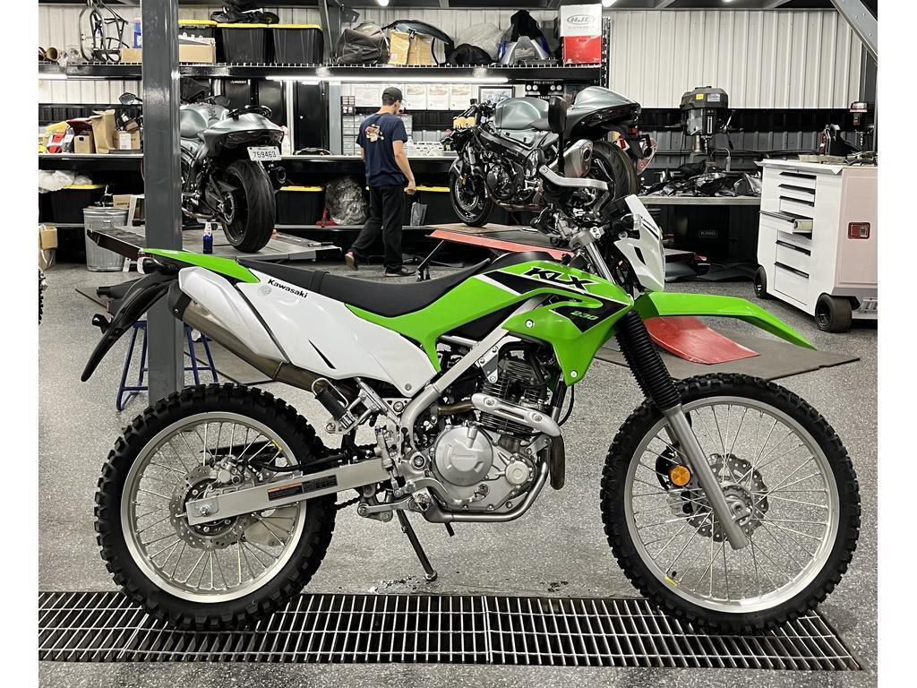 Kawasaki KLX230 2023