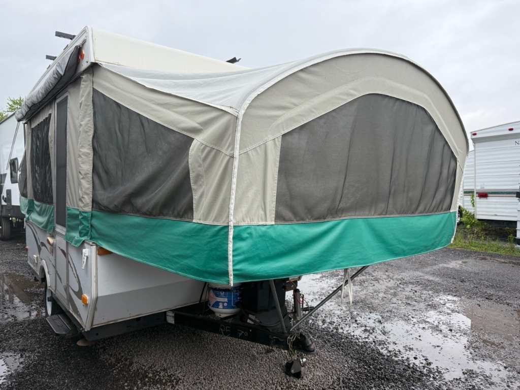 Coachmen LIQUIDATION Viking M-2107 2009