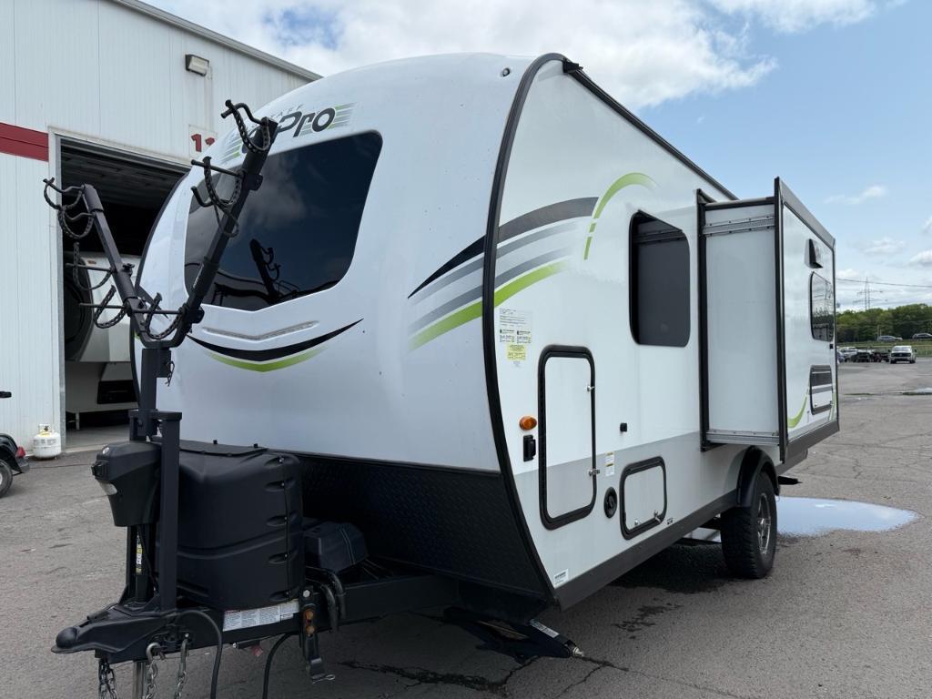 Flagstaff E-PRO 19FDS 2022 à vendre