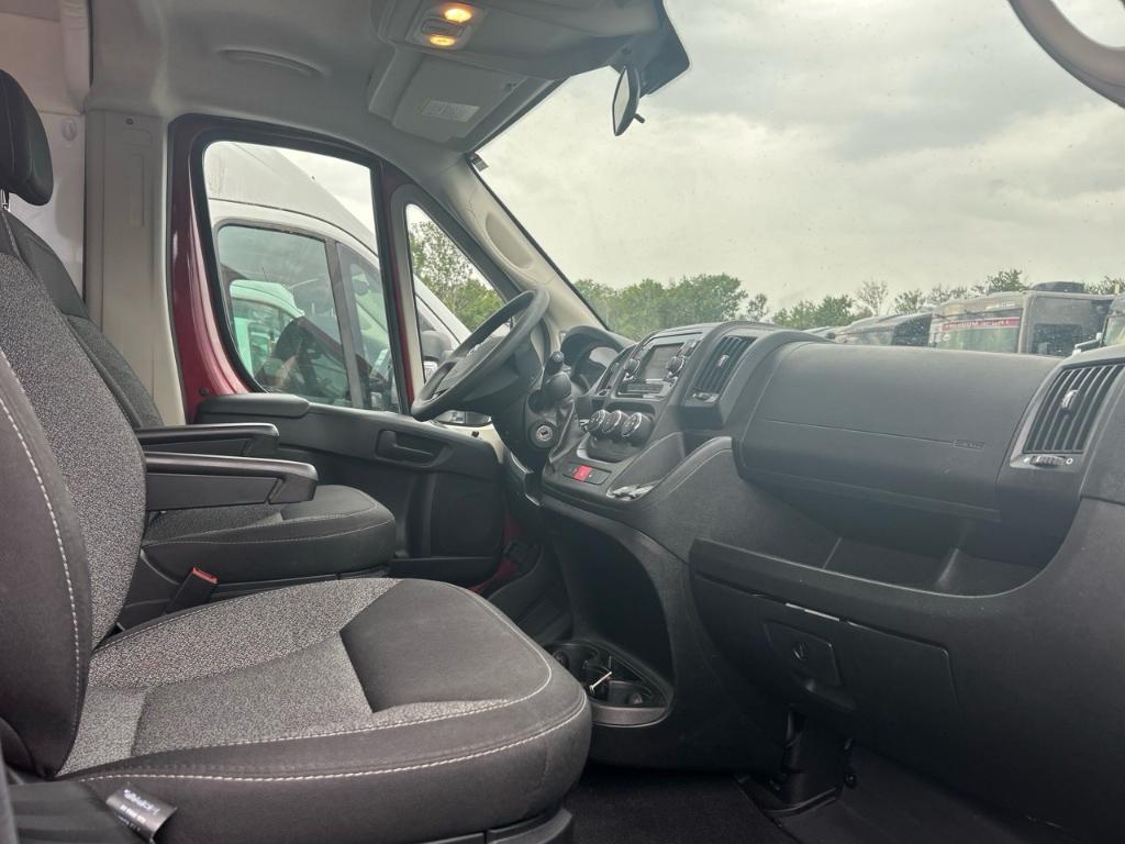 Adventurer INSPIRATION 19L ESSENCE 2021 à vendre